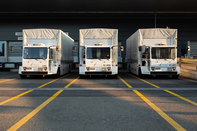 The proper fleet management helps to ensure the smooth operation of the supply chain. 